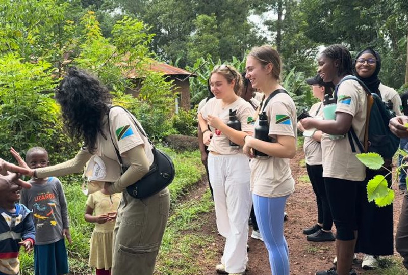 10 things to pack for your volunteer trip to tanzania